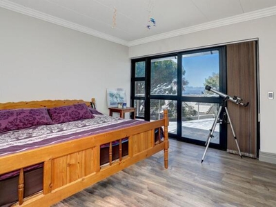 5 bedroom, Bellville Western Cape N/A