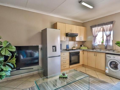 Apartment For Rent In Krugersrus, Springs