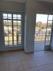 Apartment For Sale in Emalahleni