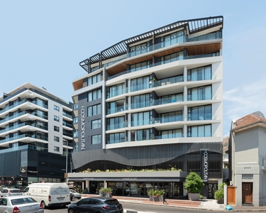 Apartment For Sale in Sea Point