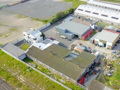 Building For Sale in Kuilsrivier Industria