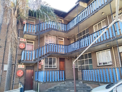 Cluster For Sale in Germiston Central