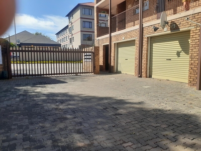 Flat For Sale in Kempton Park Central