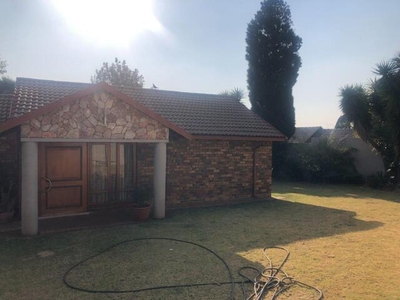 House For Rent In Esther Park, Kempton Park