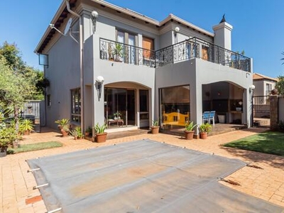 House For Sale In Bronberg, Pretoria