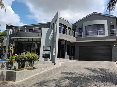 House For Sale in Greenstone Hill