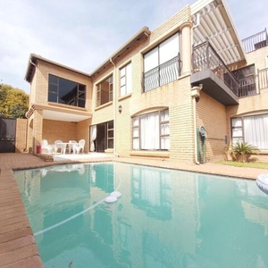 House For Sale In Meyersdal View Estate, Alberton