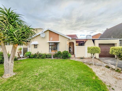 House For Sale In Riverton, Goodwood