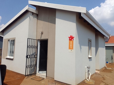 House For Sale in Savanna City