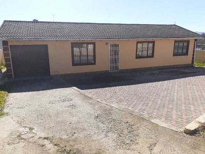 House For Sale In Southernwood, Mthatha