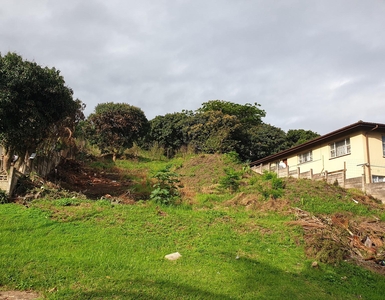 Vacant Land For Sale in High Ridge