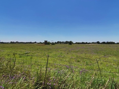 Vacant Land For Sale in Rusticana