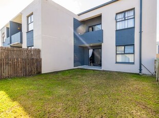 2 Bedroom Apartment For Sale in Parklands North