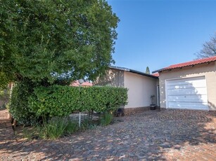 2 Bed Townhouse in Eldoraigne