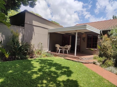 3 Bedroom Townhouse To Let in Linden
