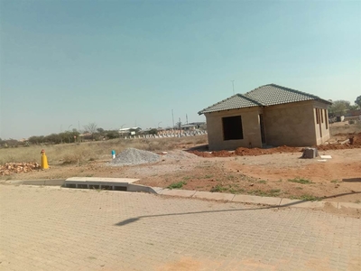 432 m² Land available in Ivydale