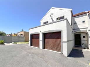 3 Bed Duplex in Brackenfell Central