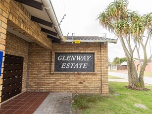 3 Bed Simplex in Glenroy Park