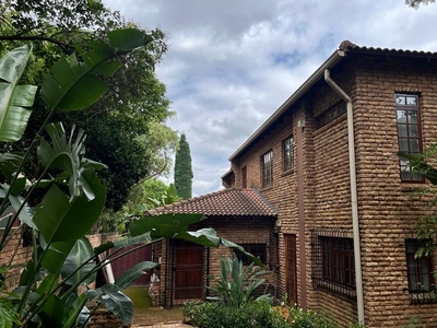4 bedroom double-storey house for sale in Groenkloof