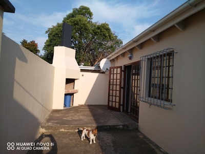 1 Bedroom Apartment / flat to rent in Grahamstown Central