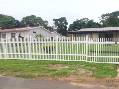3 bedroom house for sale in Oslo Beach (Port Shepstone)