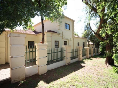 3 Bedroom House Rented in Featherbrooke Estate