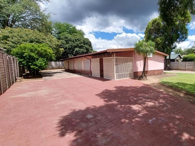4 Bedroom house for sale in Kilner Park, Pretoria
