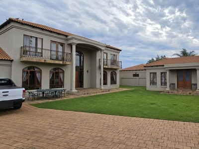 6 Bedroom house for sale in Delmas