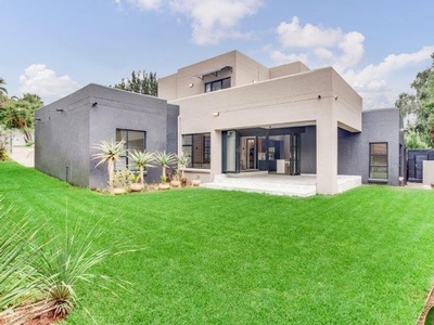 3 Bedroom House To Let in Douglasdale