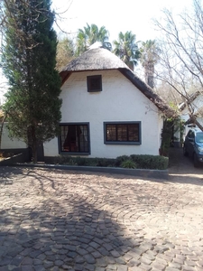 1 Bed Garden Cottage For Rent Paulshof Sandton