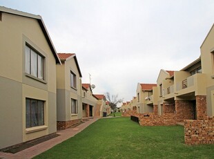 1 Bedroom Townhouse To Let in Esther Park