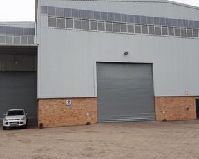 1,952m² Warehouse To Let in Riverhorse Valley