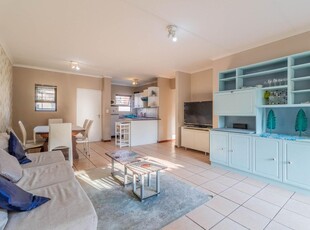 2 Bedroom Apartment For Sale in Fourways