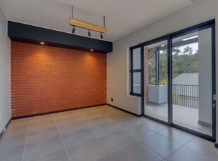 2 bedroom double-storey apartment to rent in Stellenbosch