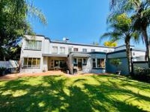 4 Bedroom House to Rent in Silver Lakes Golf Estate - Proper