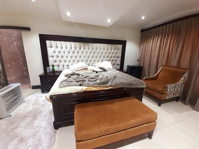 9 bedroom, Witbank Mpumalanga N/A