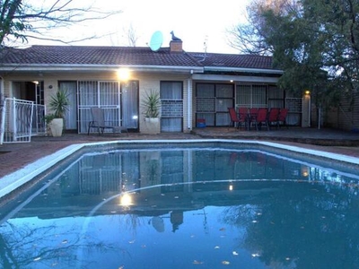 House For Sale In Brandwag, Bloemfontein