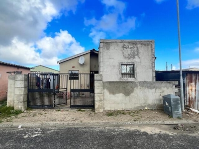 House For Sale In Nyanga, Cape Town