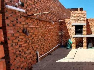 2 bedroom, Kimberley Northern Cape N/A