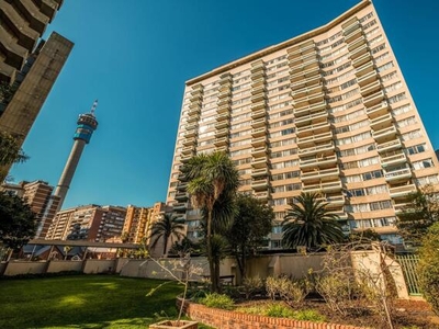 Apartment For Rent In Parktown, Johannesburg