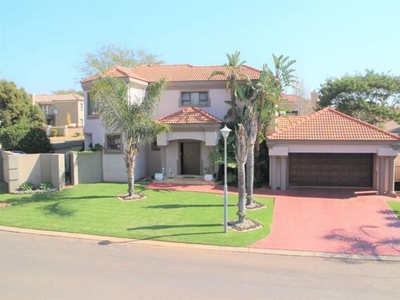 House For Rent In Leeuwenhof Estate, Pretoria