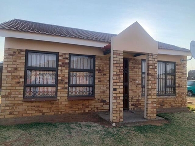 House For Rent In Lourierpark, Bloemfontein