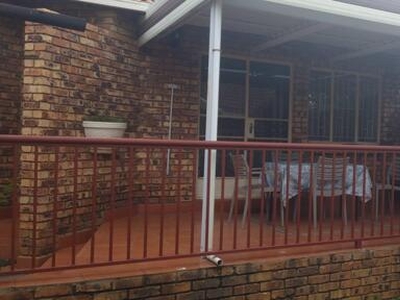 House For Rent In Magalieskruin, Pretoria
