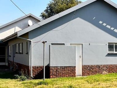 House For Rent In Parktown Estate, Pretoria