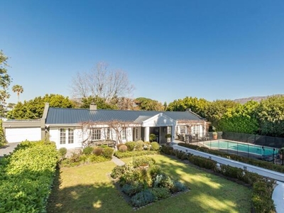 House For Sale In Constantia, Cape Town