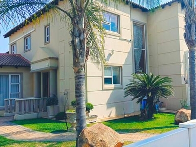 House For Sale In Eagles Landing, Hartbeespoort