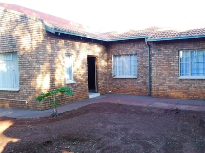 Standard Bank EasySell 3 Bedroom Sectional Title for Sale in