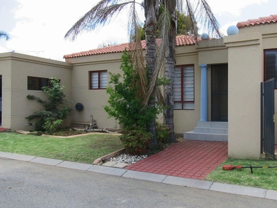 Standard Bank EasySell 3 Bedroom Sectional Title for Sale in