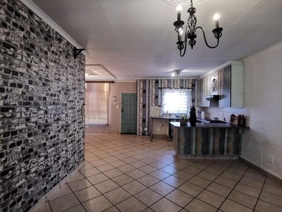 Townhouse For Sale In Montana Park, Pretoria