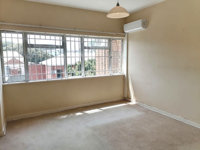 1 Bedroom Apartment To Let in Morningside